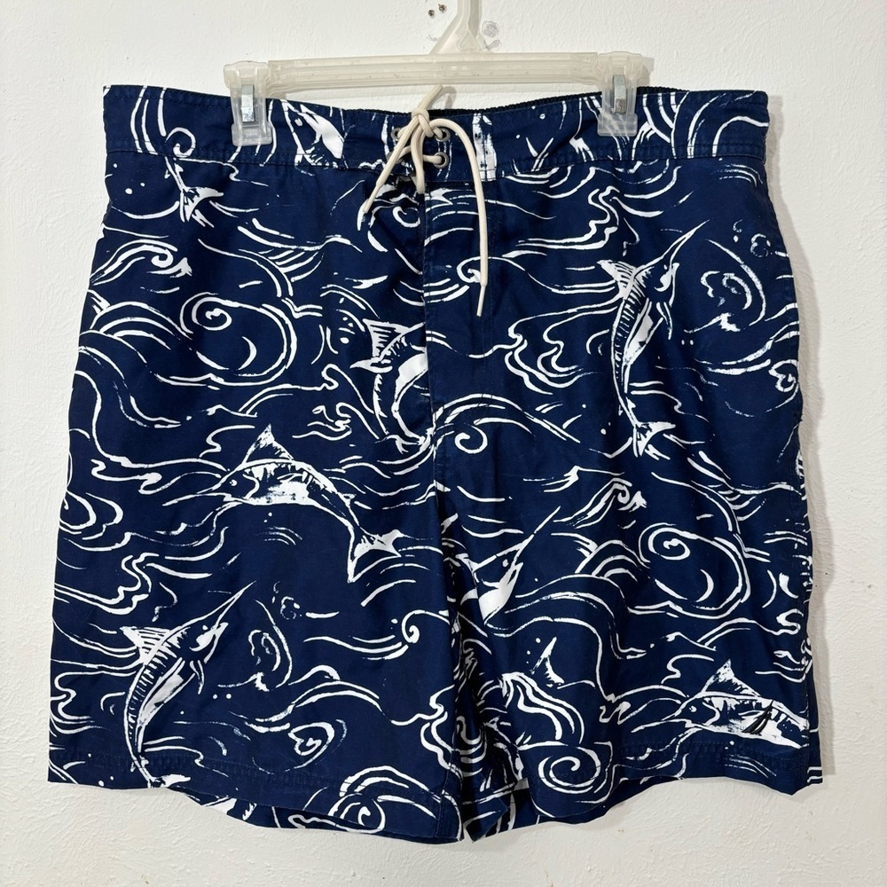 Nautica Men's Blue Swimming/Board
Shorts with Swordfish Print Size XL